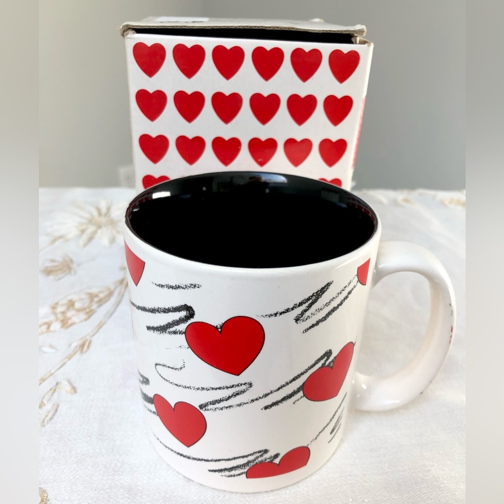 ❤️Vintage 80’s Russ Berrie & Co Hearts Coffee Tea Mug in Original Box